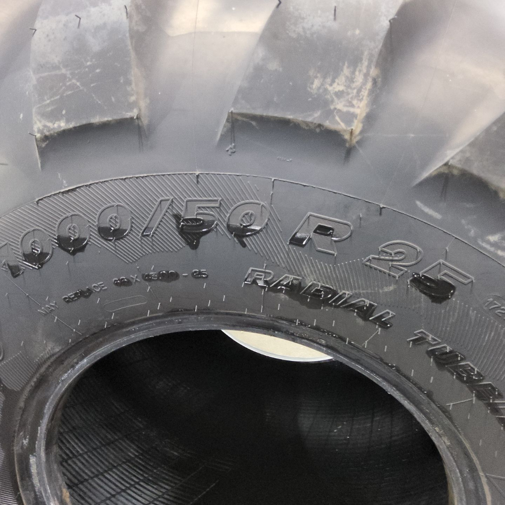 1000/50R25 Michelin MegaXBib R-1W 166D/172A8 99%