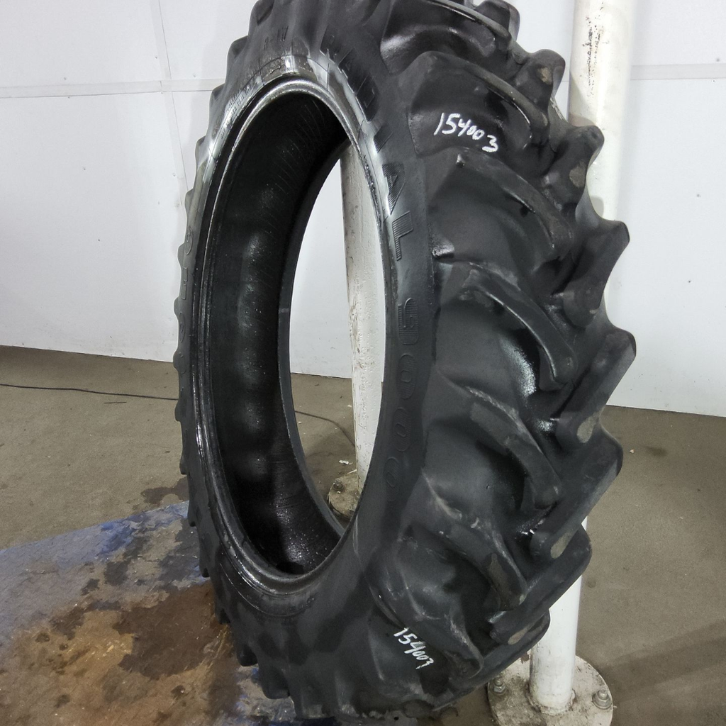 320/85R38 Firestone Radial 9000 R-1W 143B 70%