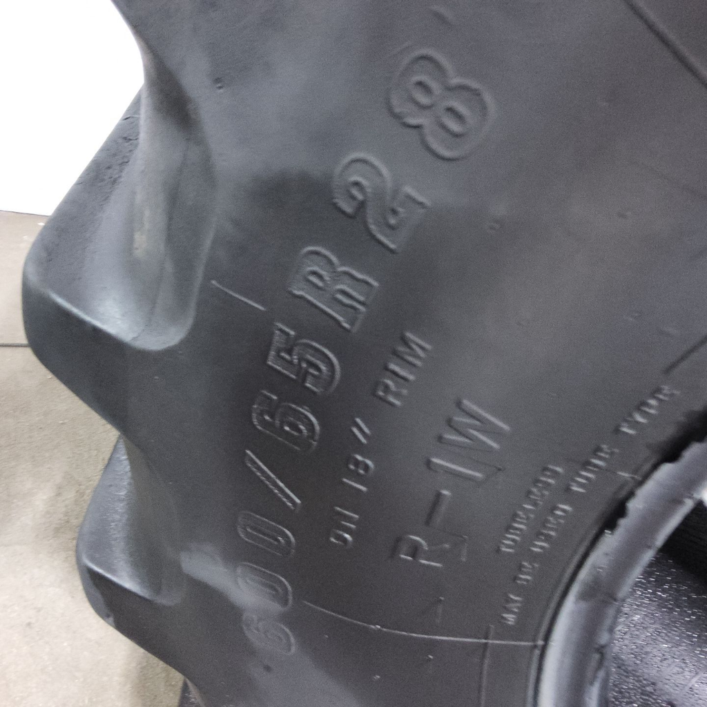 600/65R28 Firestone Radial All Traction DT R-1W 154B/154A8 70%