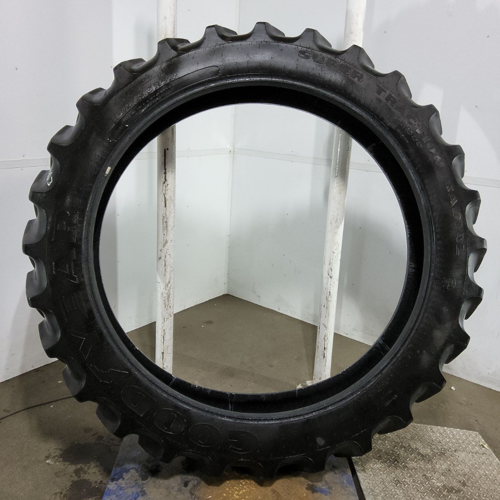 320/90R54 Goodyear Farm DT800 Super Traction R-1W 149A8 90%