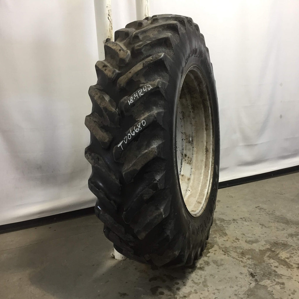 18.4/R42 Armstrong Hi Traction Lug Radial R-1 on Case IH Silver Mist 0-Hole Double Bevel 42" Cast 60%