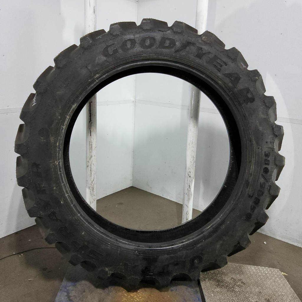 380/90R50 Goodyear Farm Ultra Sprayer R-1 169B 99%