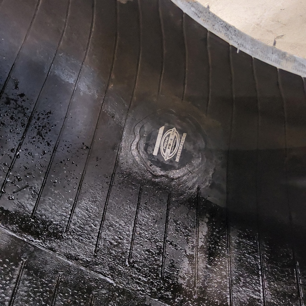 21L-24 Armour Ti 200 R-4 G (14 Ply), 50%