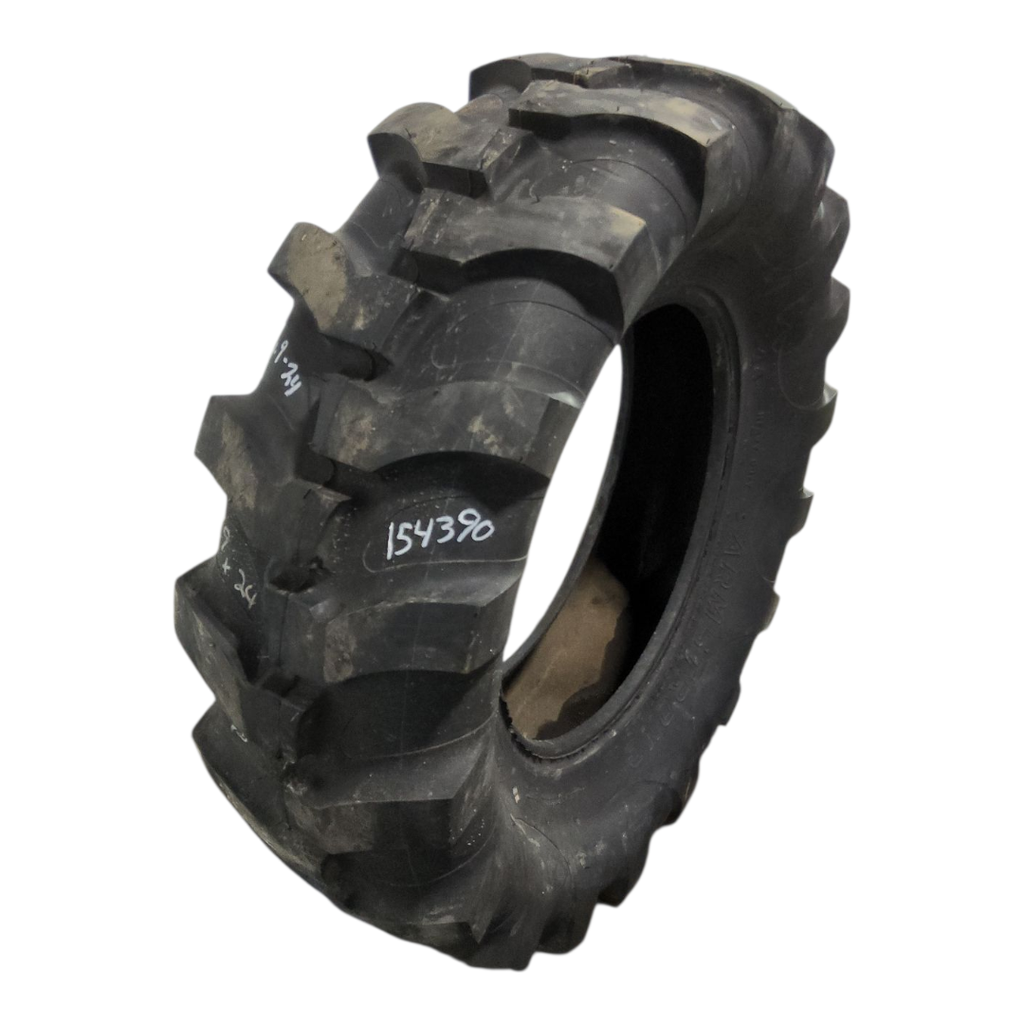 14.9-24 Armstrong Industrial Tractor Lug R-4 D (8 Ply), 99%