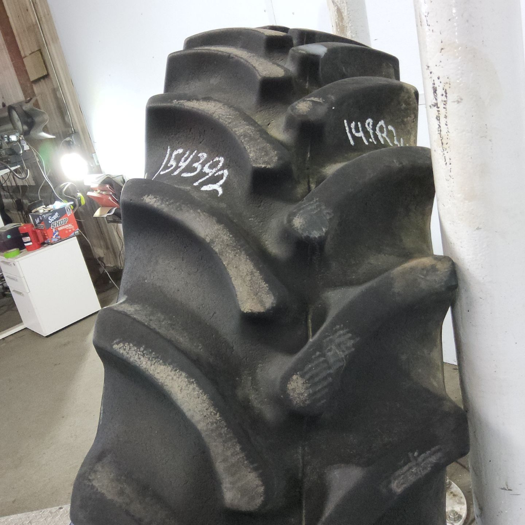 14.9R34 Firestone Radial All Traction FWD R-1 137A8 80%