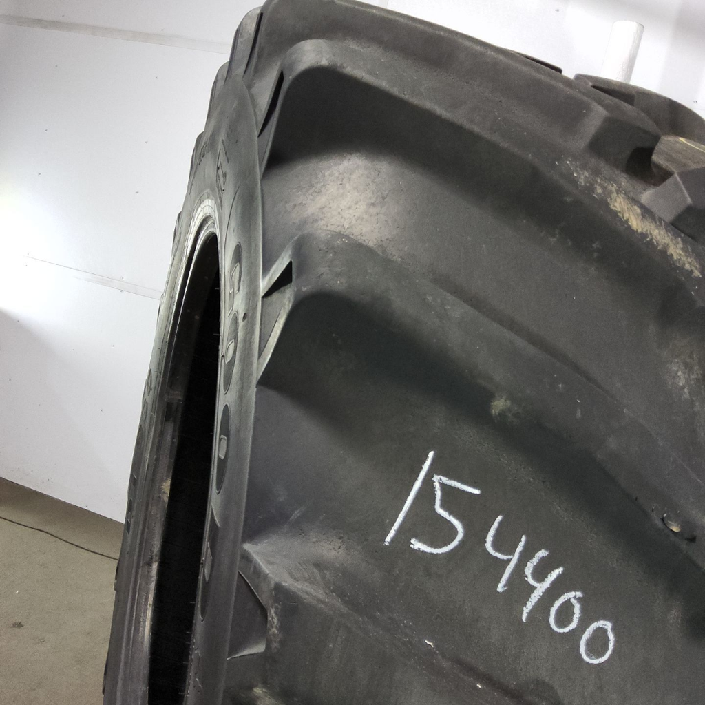 LSW1100/45R46 Goodyear Farm DT930 R-1W 189A8 80%