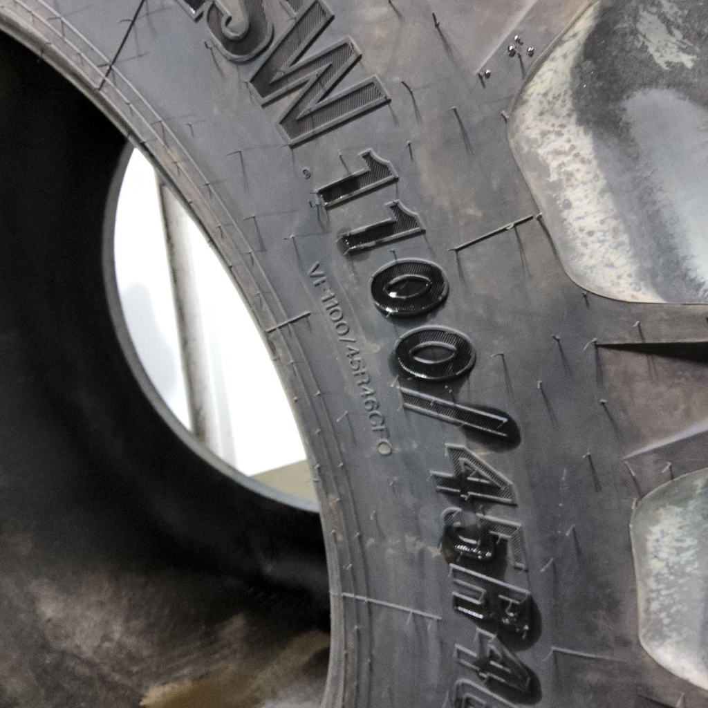 LSW1100/45R46 Goodyear Farm DT930 R-1W 201D 99%