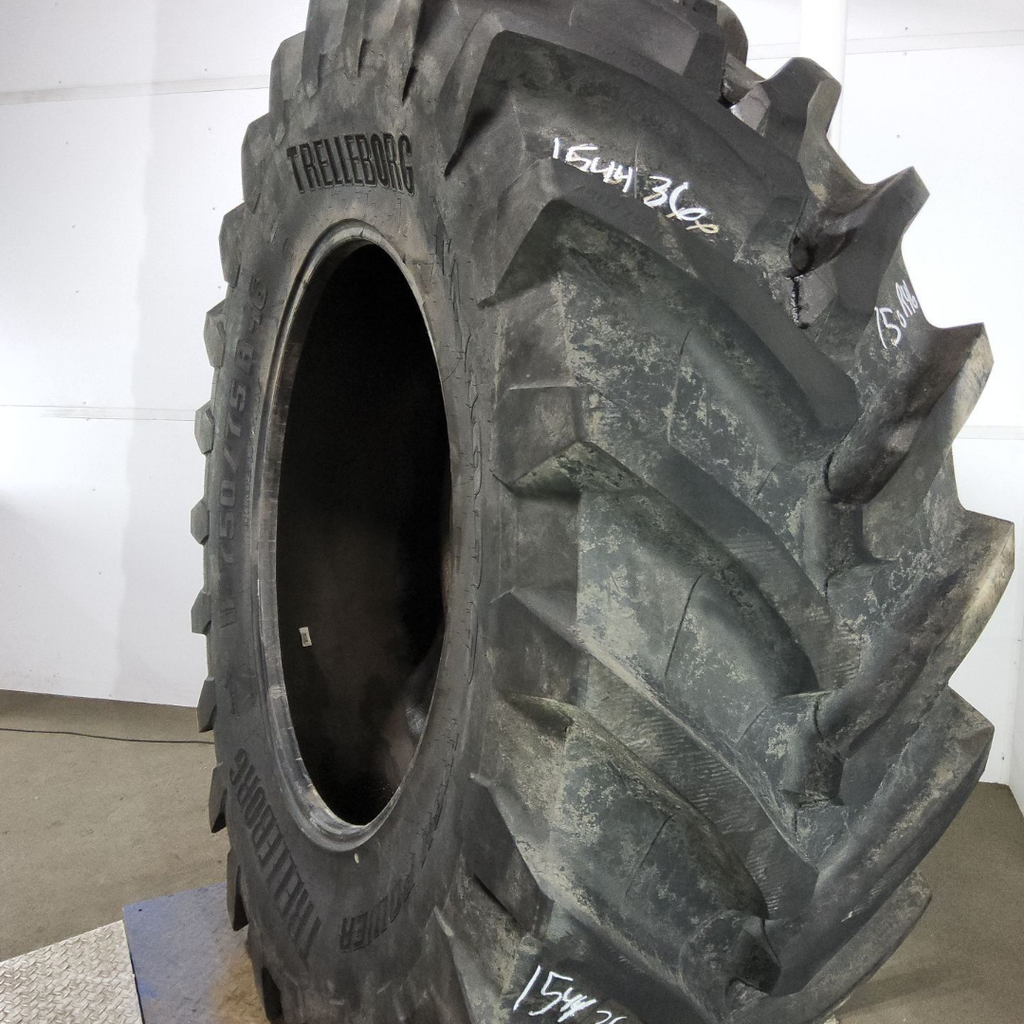 750/75R46 Trelleborg TM1000 High Power R-1W 186D 95%