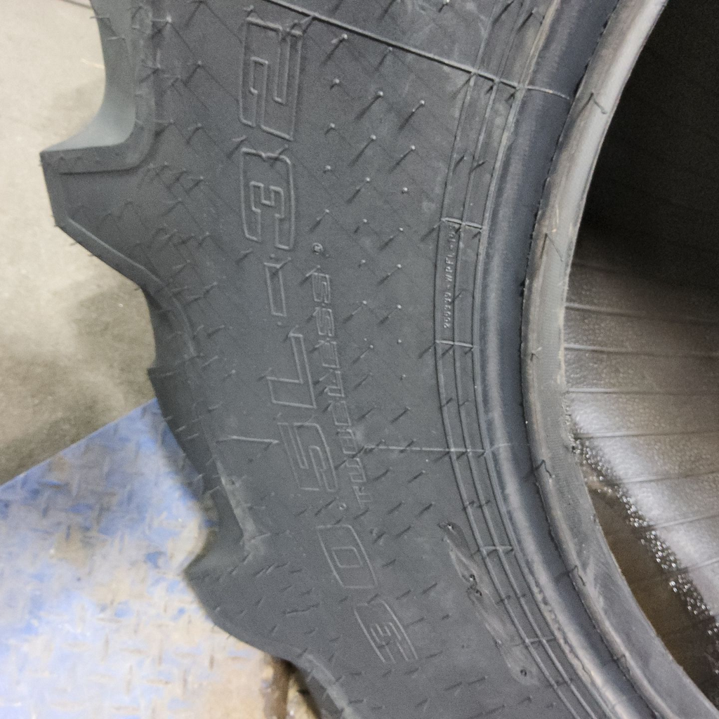 30.5L-32 Goodyear Farm Dyna Torque II R-1 H (16 Ply), 99%