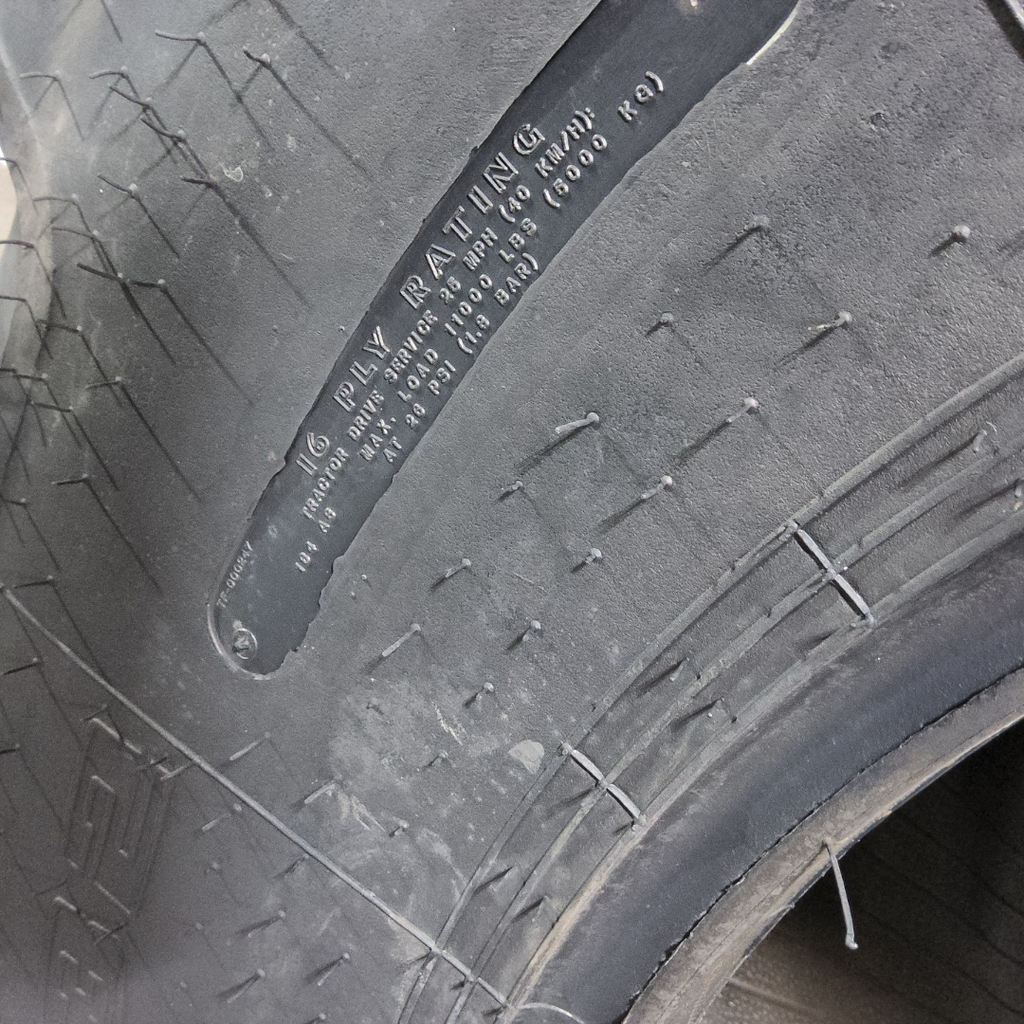 30.5L-32 Goodyear Farm Dyna Torque II R-1 H (16 Ply), 99%