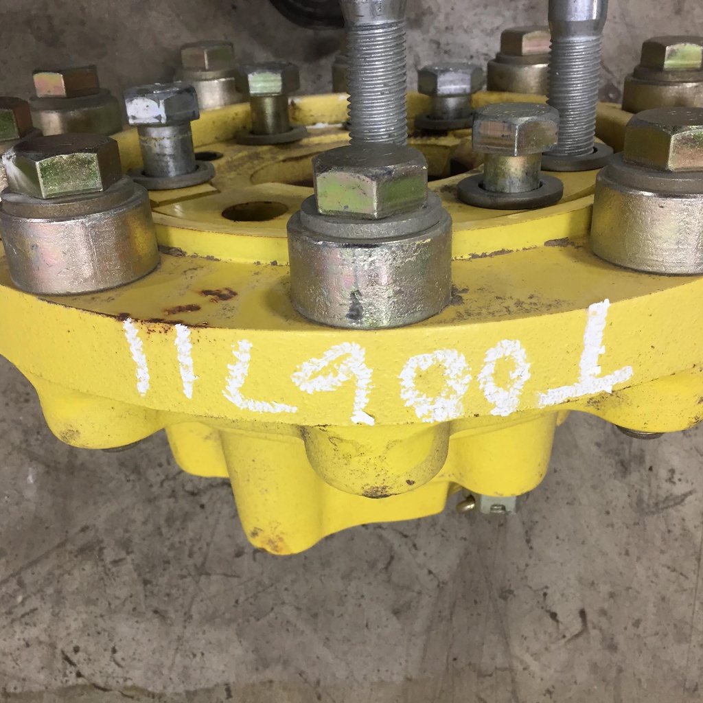 10-Hole Wedg-Lok OE Style, 3.937" (100mm) axle, John Deere Yellow