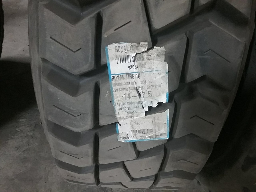 14/-17.5 Bandag Bandag Drive Mix, G (14 Ply)