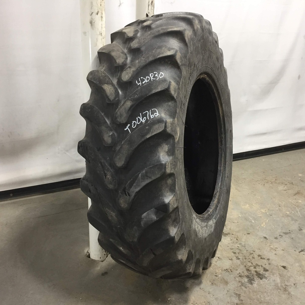 420/90R30 Firestone Radial All Traction FWD R-1 142 B 30%