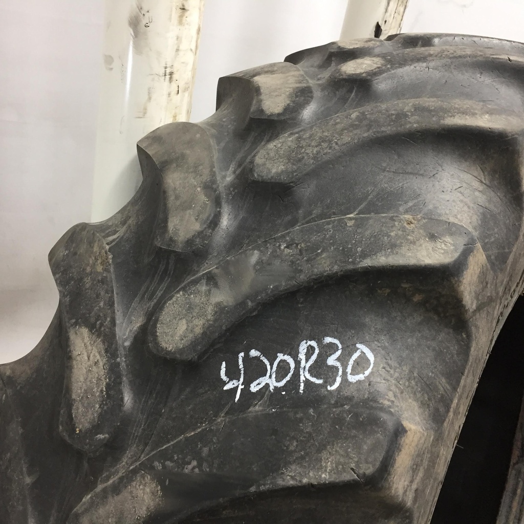 420/90R30 Firestone Radial All Traction FWD R-1 142 B 30%