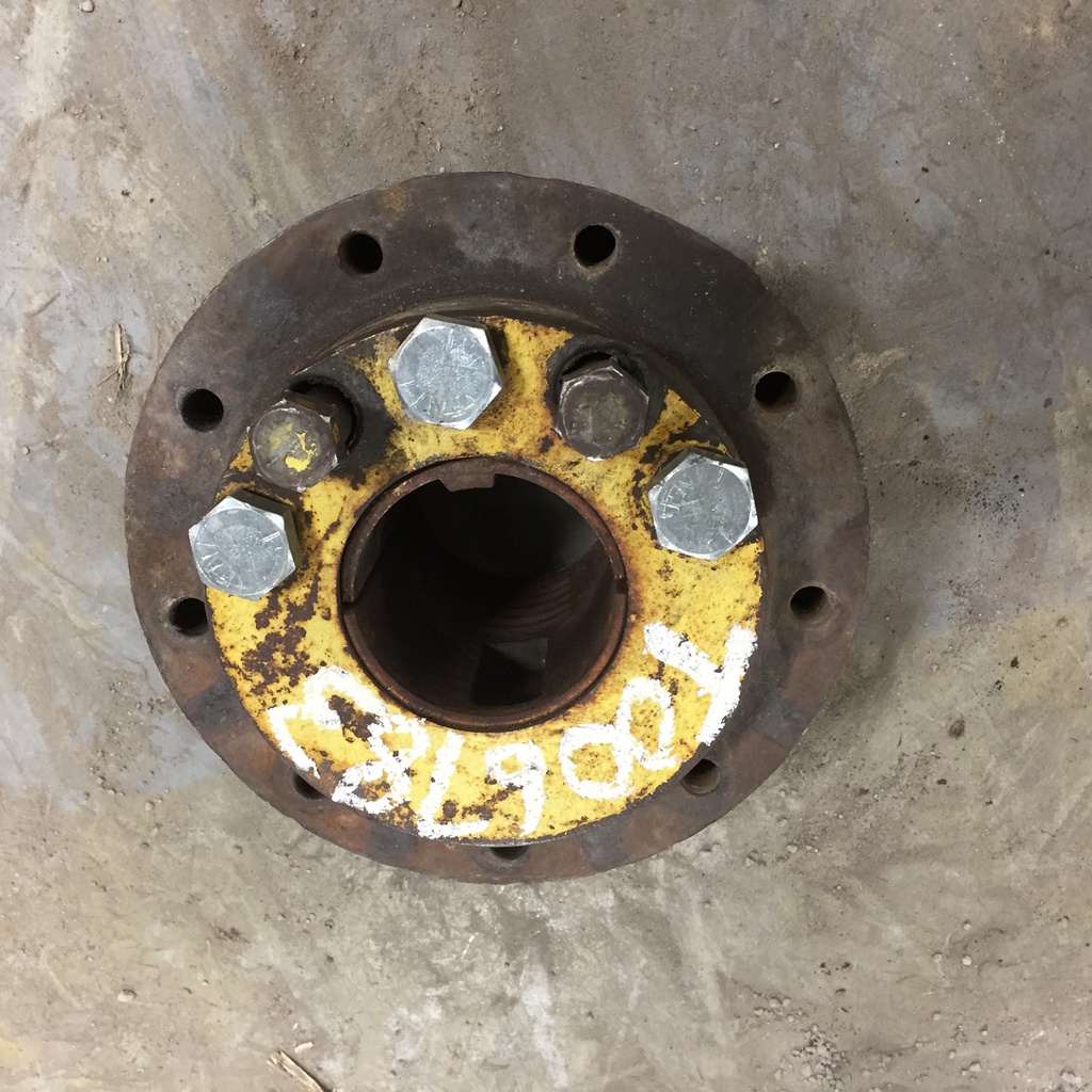 9-Hole Wedg-Lok OE Style, 3.625" (92.075mm) axle, John Deere Yellow