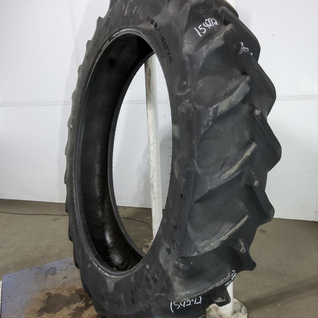 380/90R54 Goodyear Farm DT800 Super Traction R-1W 152A8 70%