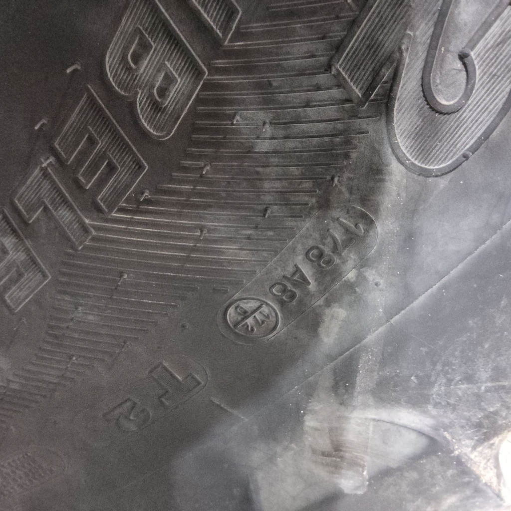 1050/50R32 Michelin MegaXBib  R-1W 172D 55%