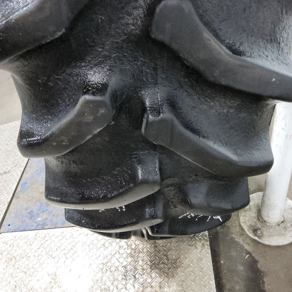 18.4-42 Goodyear Farm Dyna Torque II R-1 E (10 Ply), 65%