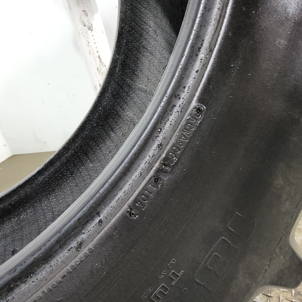 18.4-42 Goodyear Farm Dyna Torque II R-1 E (10 Ply), 65%