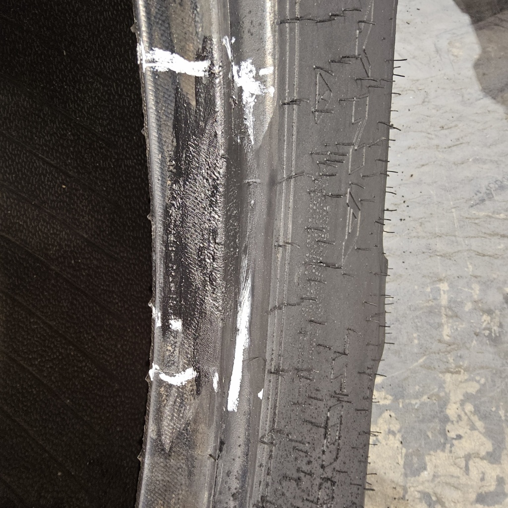 30.5L-32 Goodyear Farm Dyna Torque II R-1 H (16 Ply), 99%