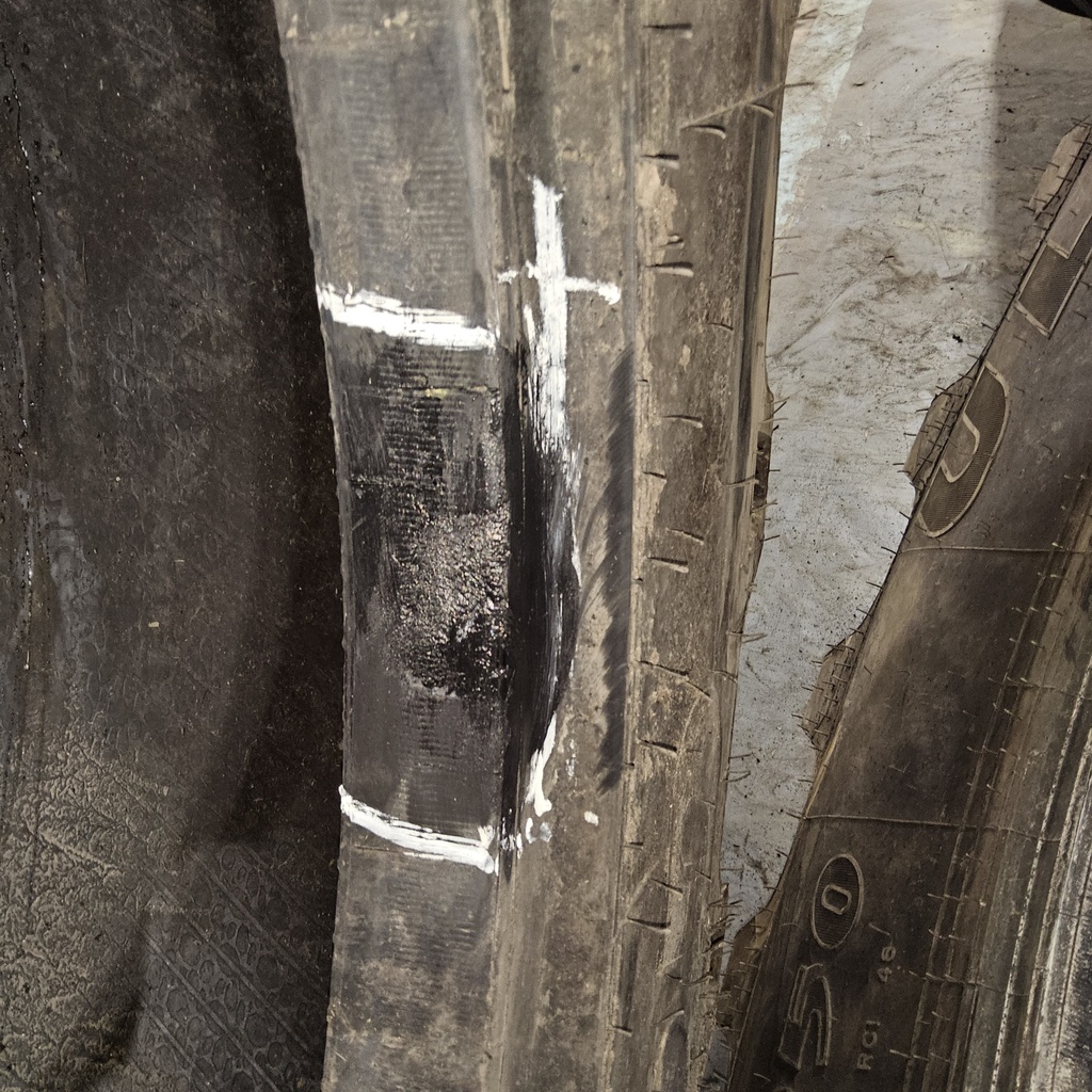 LSW1100/45R46 Goodyear Farm DT930 R-1W 201D 99%