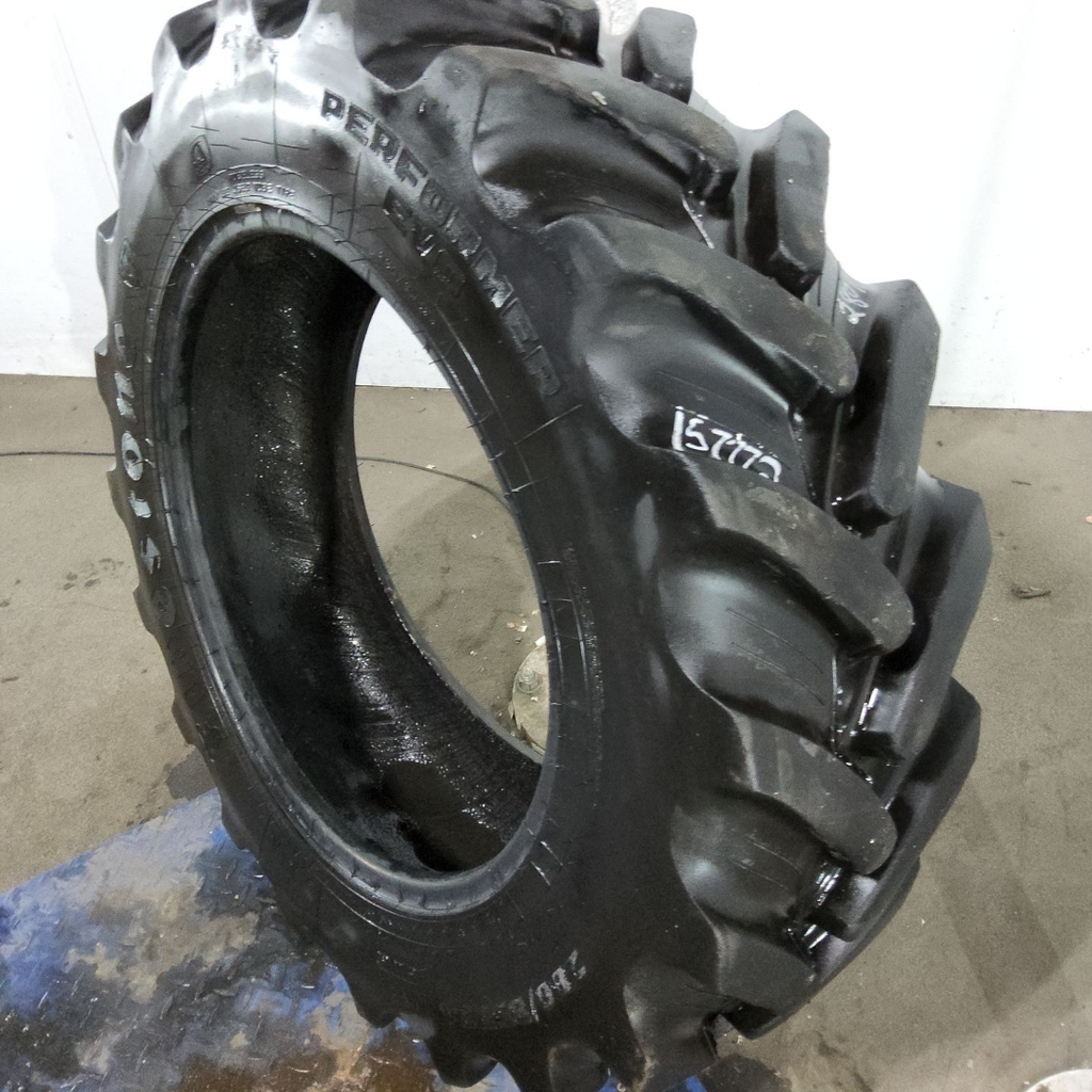 280/85R24 Firestone Performer EVO R-1W 115D 65%