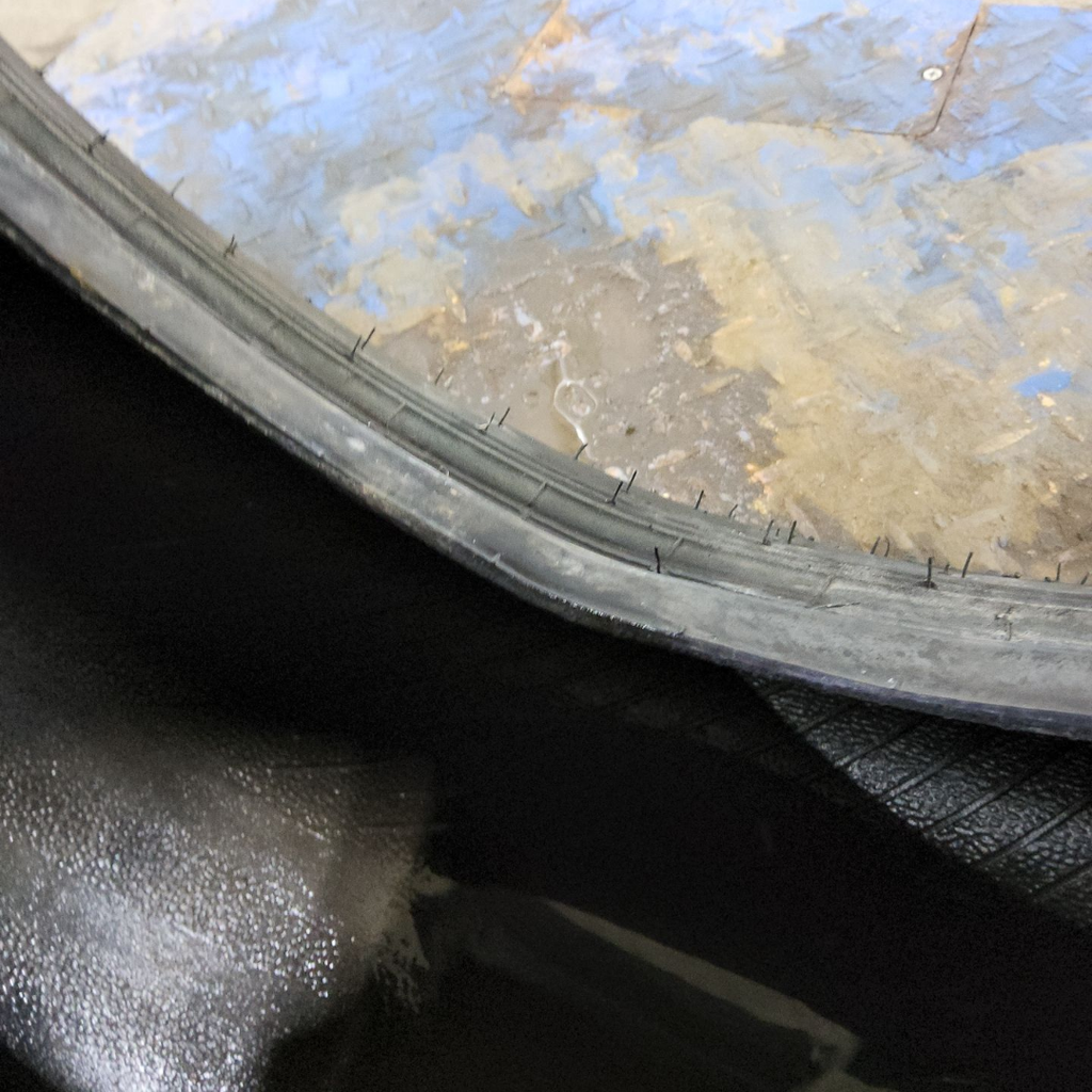 31x13.50-15 Titan Farm Flo-Trac Rib HF-1 C (6 Ply), 99%