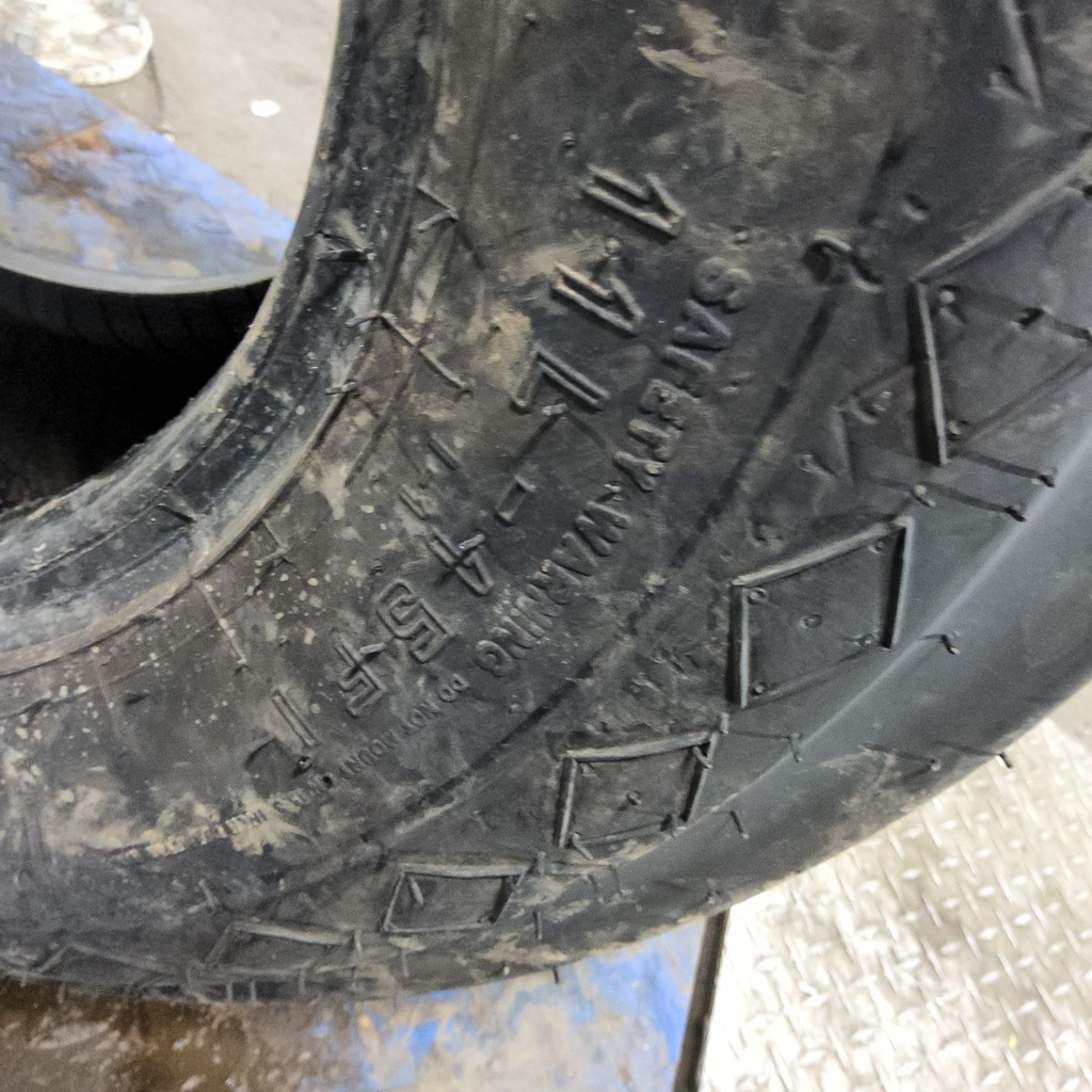 11L-15FI Goodyear Farm FI Highway Service I-1 D (8 Ply), 99%