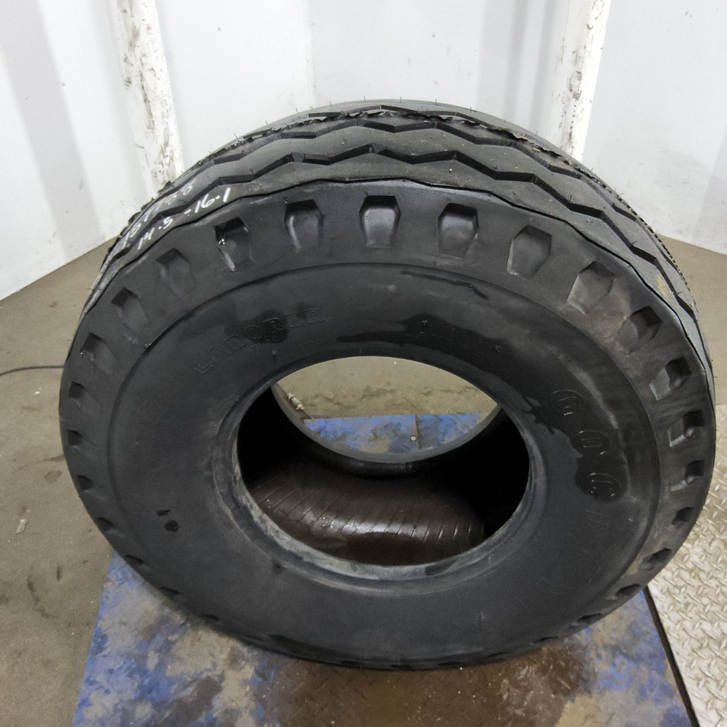 14.5/75-16.1 Goodyear Farm Laborer SL F-3 E (10 Ply), 99%
