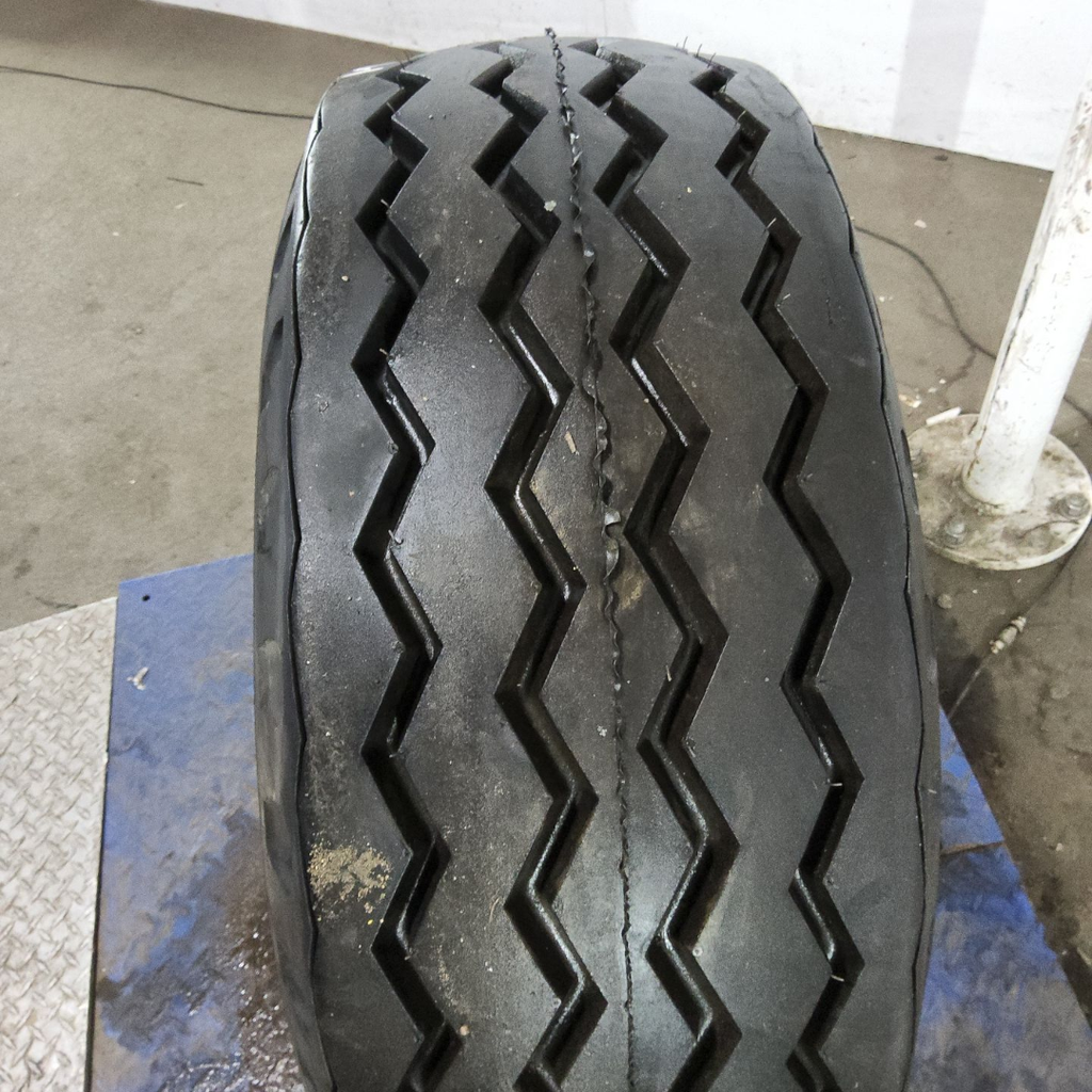 14.5/75-16.1 Goodyear Farm Laborer SL F-3 E (10 Ply), 99%