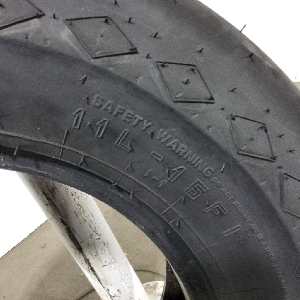 11L-15FI Goodyear Farm FI Highway Service I-1 D (8 Ply), 99%