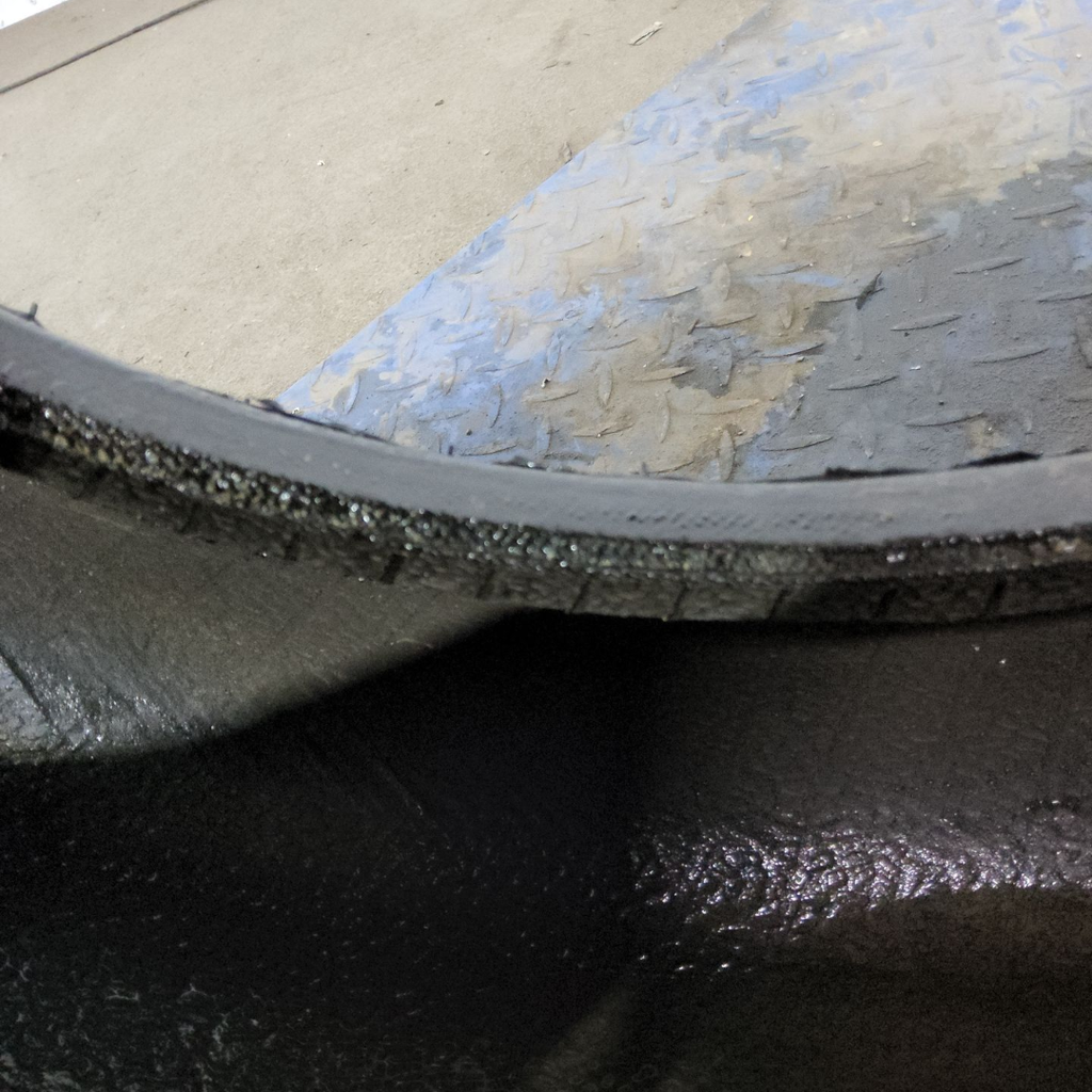 12.5L-15 Goodyear Farm FI Highway Service II I-1 D (8 Ply), 99%
