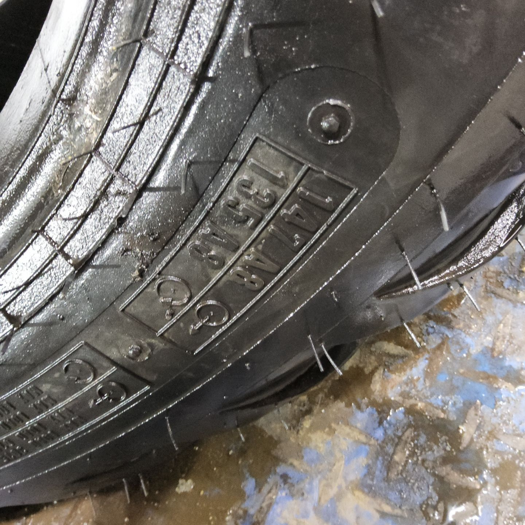 400/55-22.5 Trelleborg T404 Implement HF-2 147A8 99%