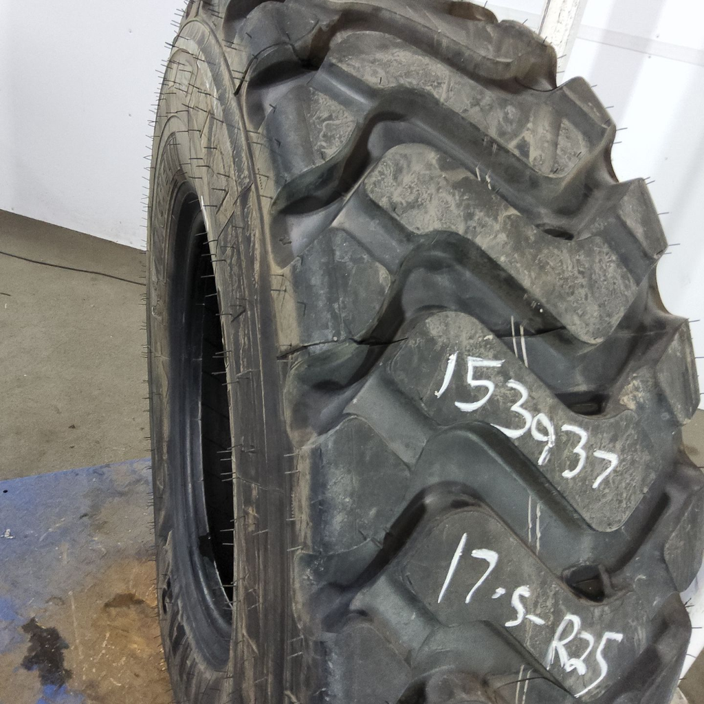 17.5R25 Michelin XHA2 L-3 176A2 99%