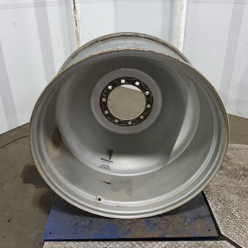 16"W x 38"D, Case IH Silver Mist 10-Hole Spun Disc , -15.38" Offset