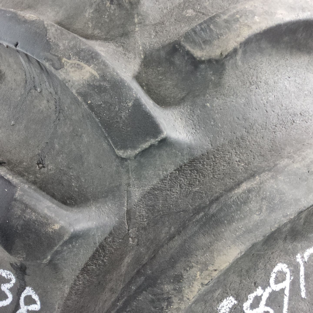 18.4-38 Titan Farm Hi Traction Lug R-1 D (8 Ply), 75%