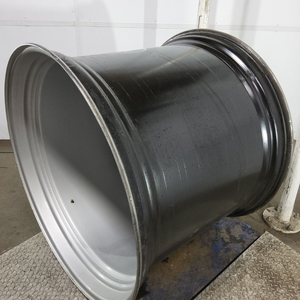 38"W x 46"D, Case IH Silver Mist 10-Hole Formed Plate , -0.81" Offset