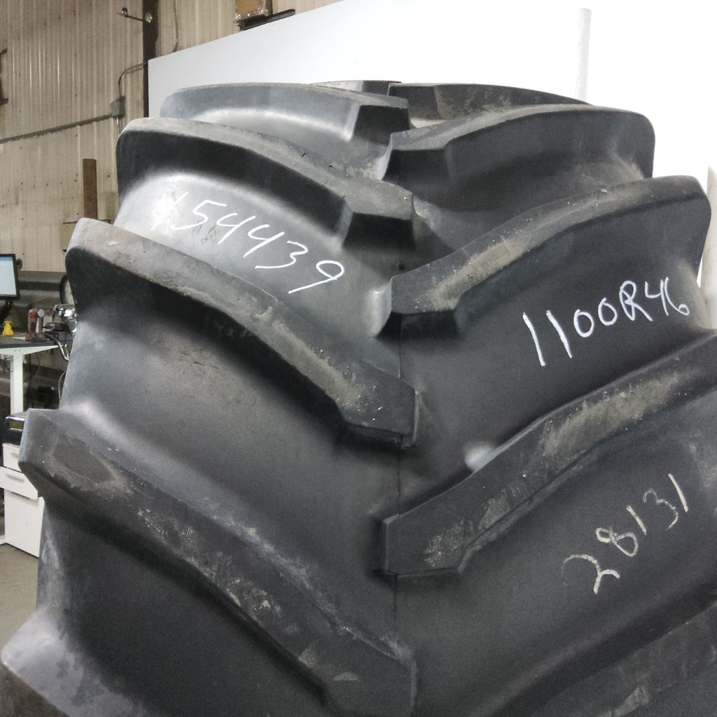 LSW1100/45R46 Goodyear Farm DT930 R-1W 181D 85%