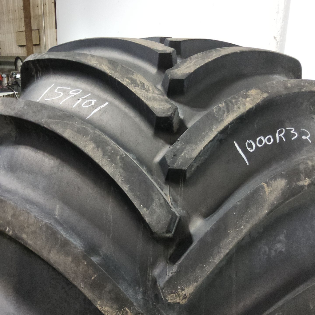 LSW1000/40R32 Goodyear Farm Optitrac R-1W 167D 85%