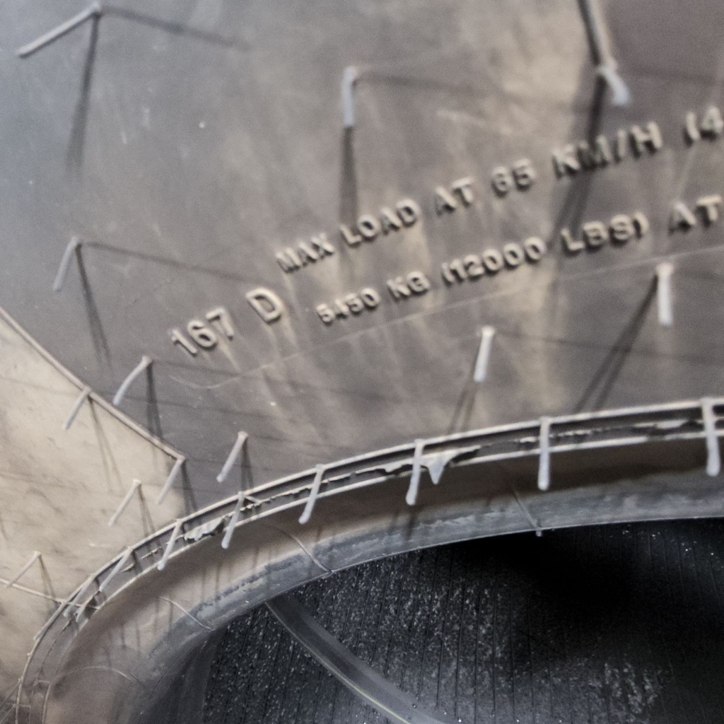LSW1000/40R32 Goodyear Farm Optitrac R-1W 167D 85%