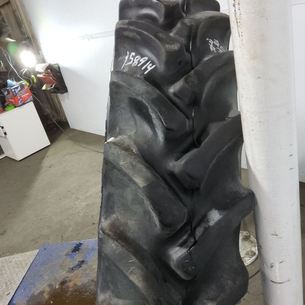 320/85R34 Firestone Radial 9000 R-1W 133B 70%