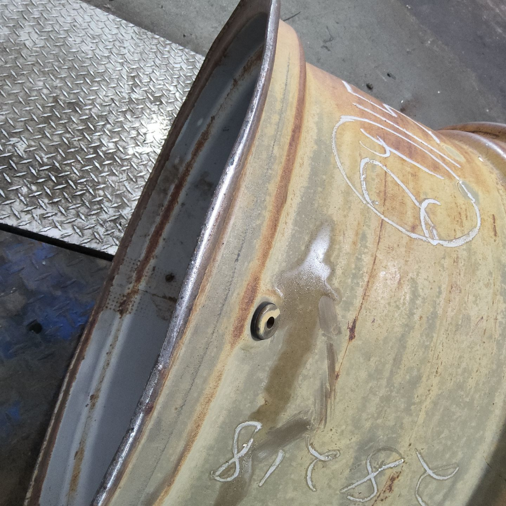 12"W x 24"D, Case IH Silver Mist 8-Hole Formed Plate , 1" Offset