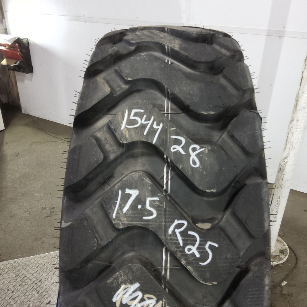 17.5R25 Michelin XHA2 L-3 176A2 99%