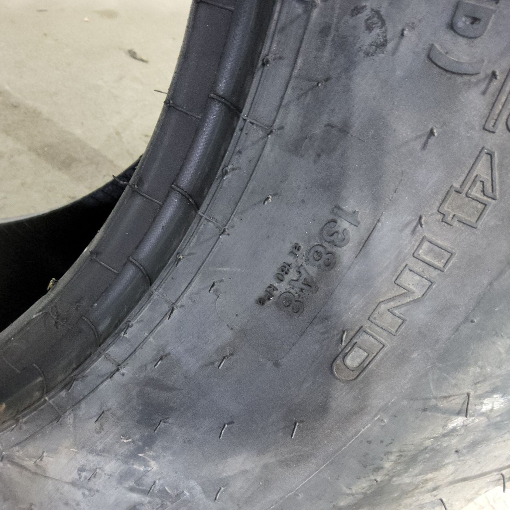 440/80-24 Galaxy Super Industrial Lug R-4 138A8 99%