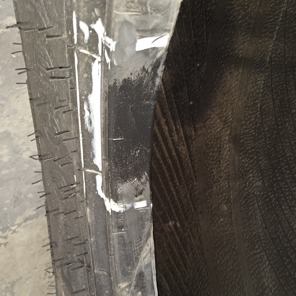 21.5L-16.1 Goodyear Farm Sure Grip Traction SL I-3 D (8 Ply), 99%