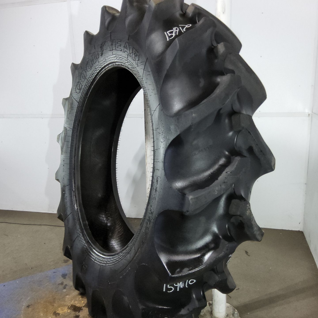 520/85R46 Goodyear Farm Special Sure Grip Radial TD8 R-2 158B 80%