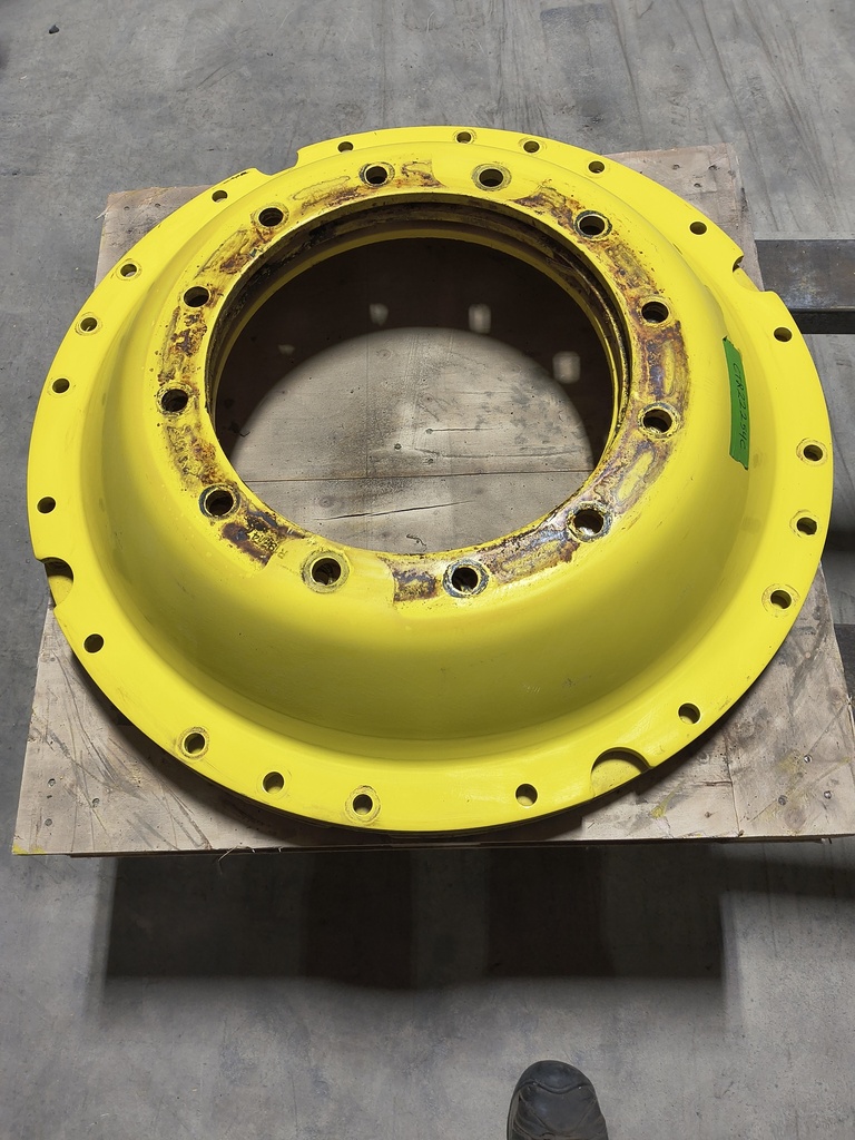 12-Hole Waffle Disc (Groups of 3 Bolts)HD Center for 34" Rim, John Deere Yellow