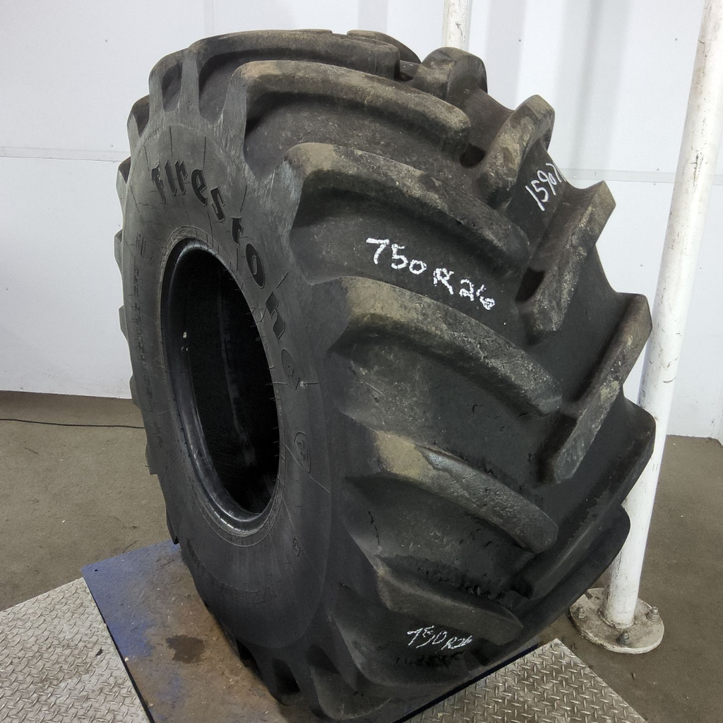 VF750/65R26 Firestone Maxi Traction R-1W 177B 80%
