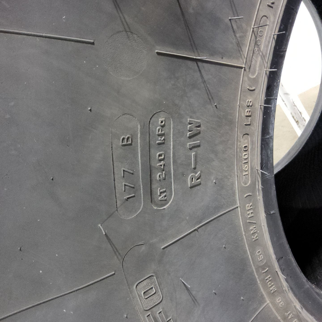 VF750/65R26 Firestone Maxi Traction R-1W 177B 80%