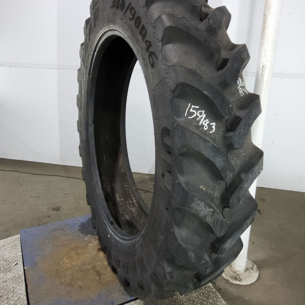 380/90R46 Goodyear Farm Ultra Sprayer R-1 168B 95%